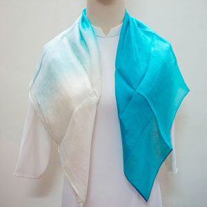 khăn vuông tơ tằm