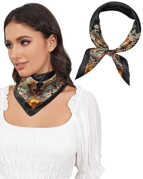 cách buộc khăn bandana vào cổ