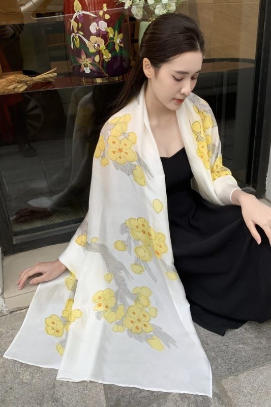 khăn lụa tơ tằm hoa mai