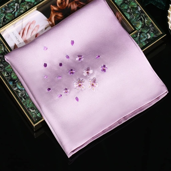 khăn tay lụa tơ tằm