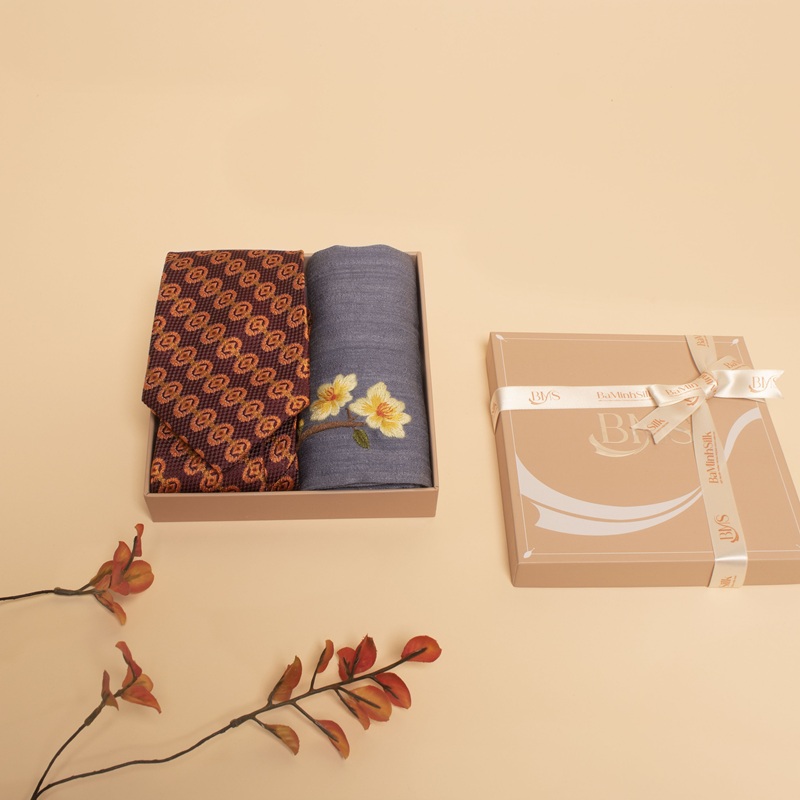 set khăn lụa quà tặng