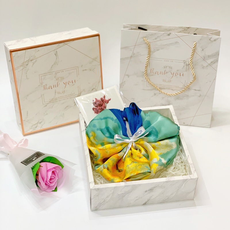 set khăn lụa quà tặng